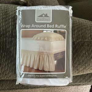 Wrap Around Bed Ruffle Skirt-Queen or King-new
